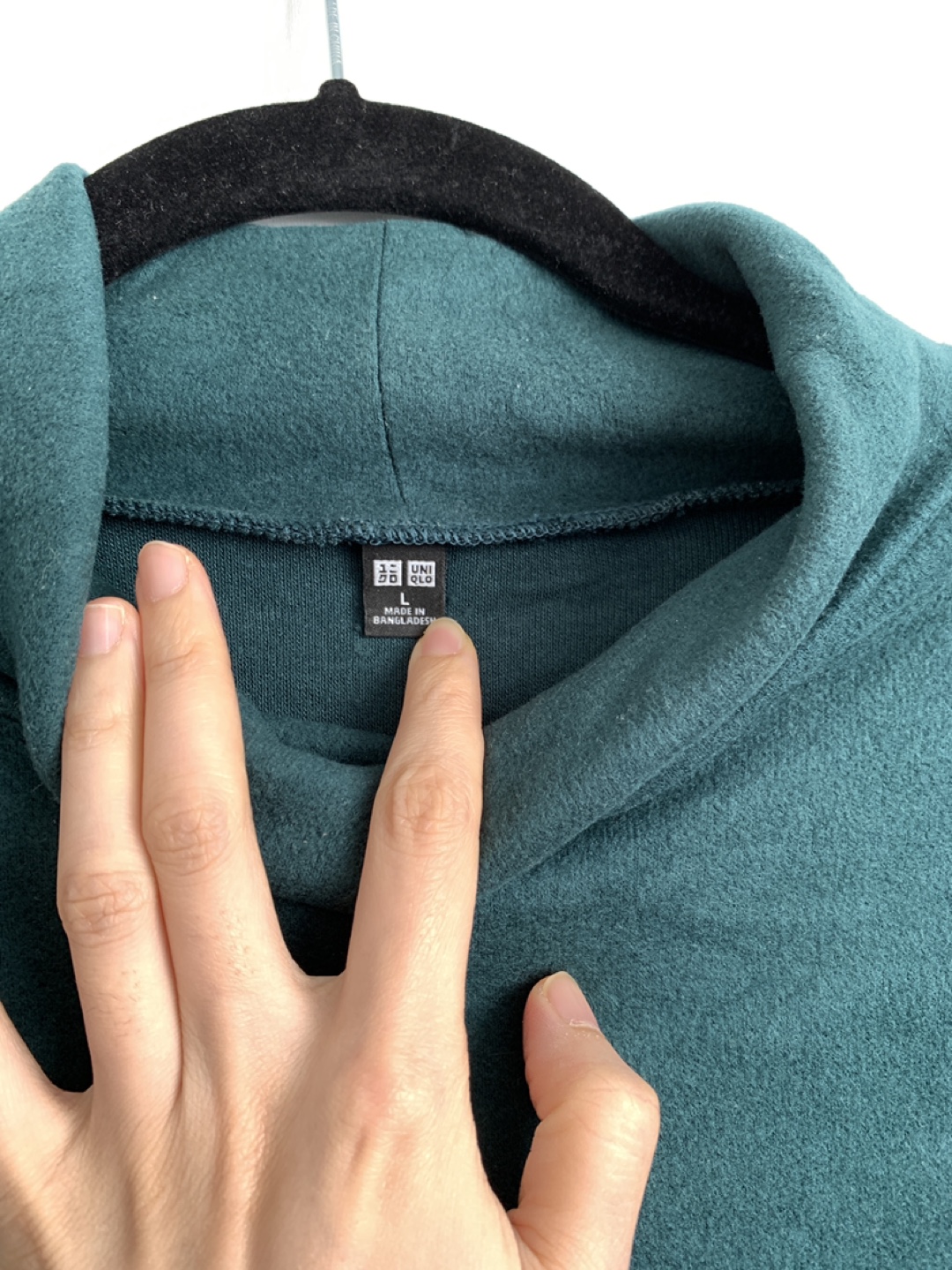 Uniqlo Turtleneck Sweater size L - photo 2