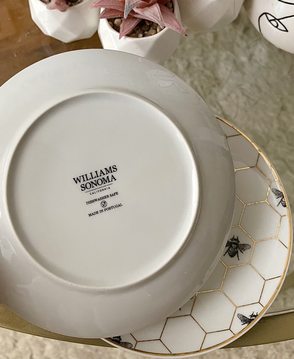 Williams Sonoma Honeycomb Appetizer Plates - photo 2