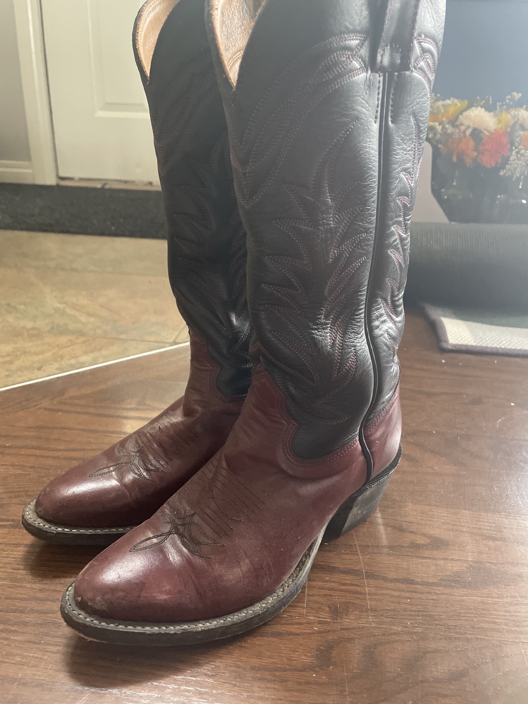 Cowboy Boots - Red & Black