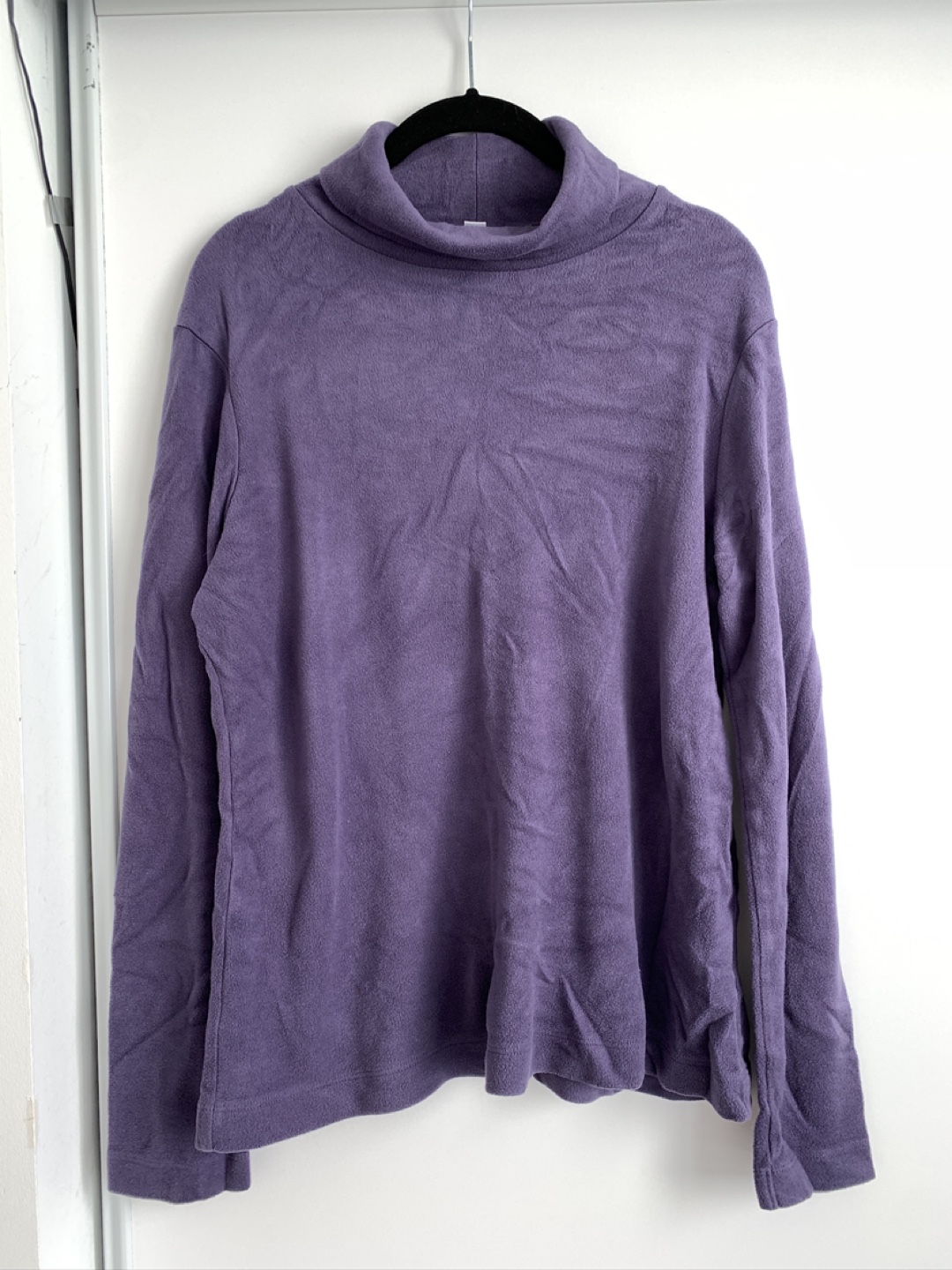 Uniqlo Purple Turtleneck Fleece Sweater size L