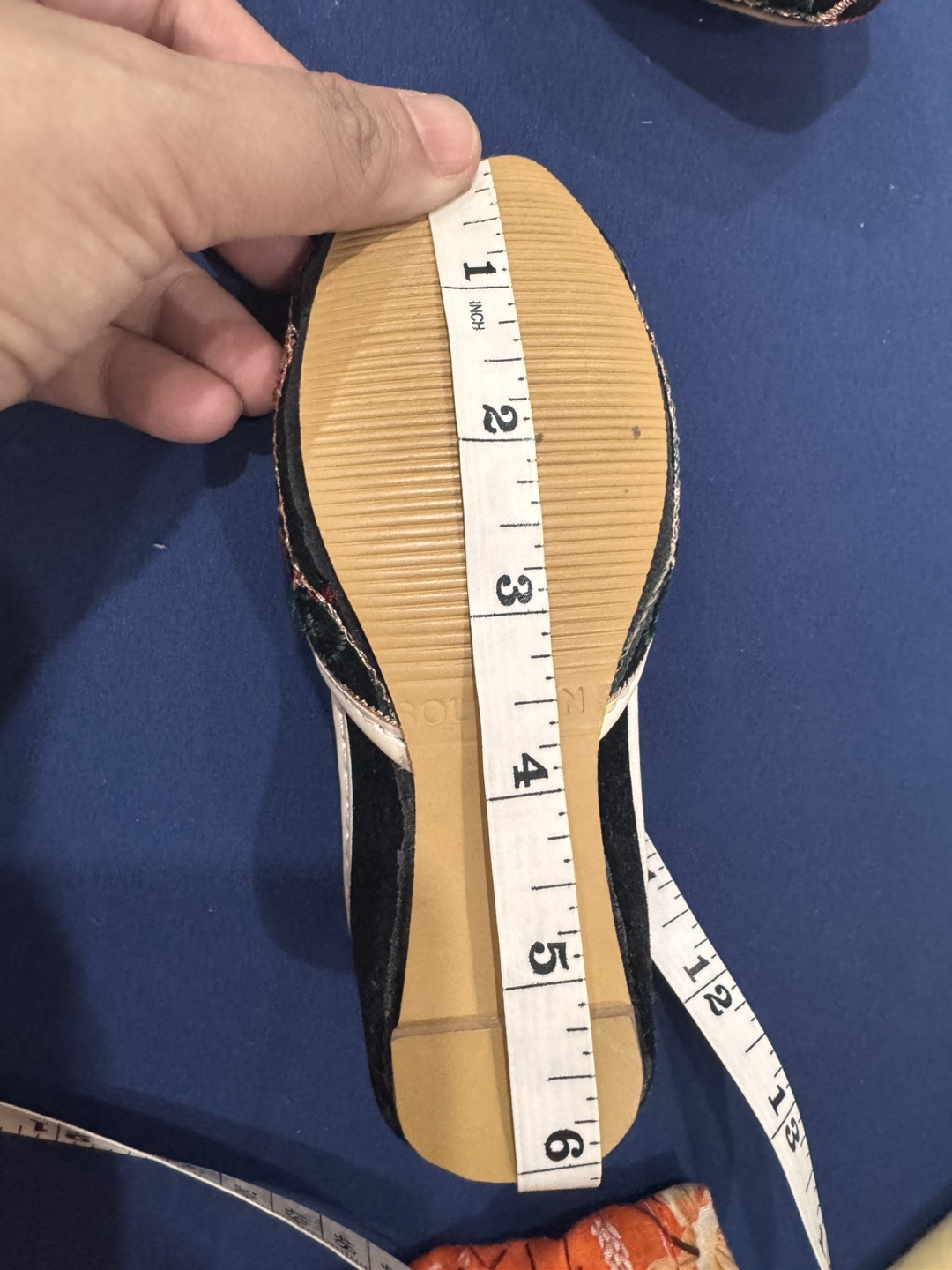 SKM Collection Embroidered Slip-on Shoes khusa - photo 2