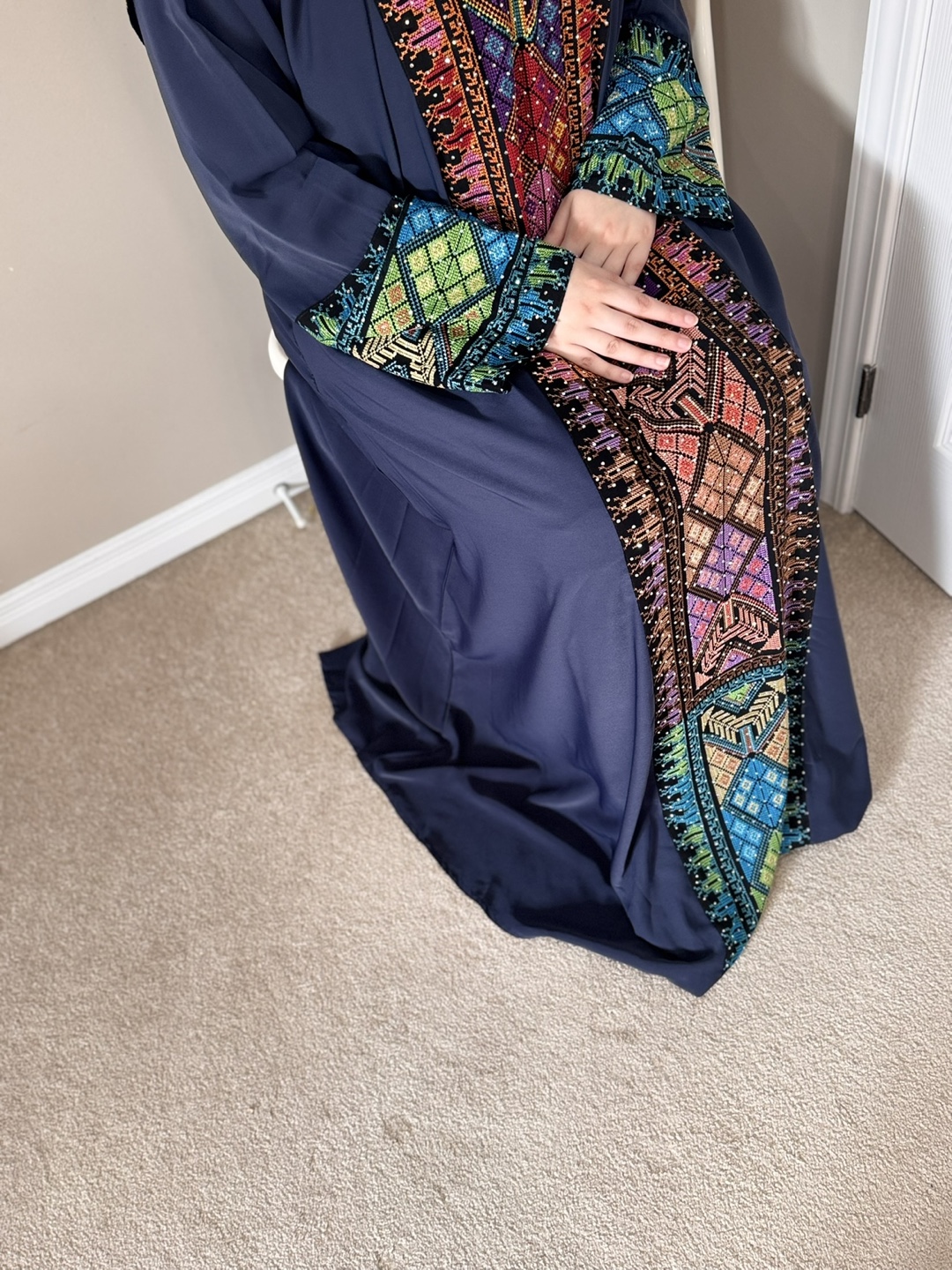 Embroidered Abaya Dress with Matching Headscarf - photo 2