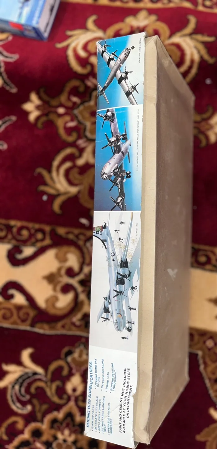 B-29 Superfortress Model Kit image indicator(2)