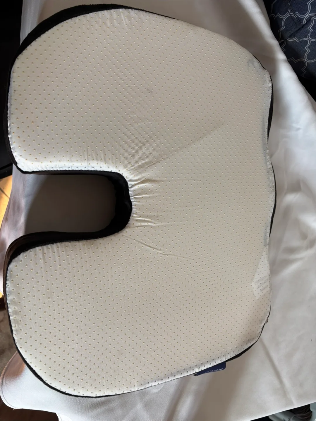 Doctor Pillow Seat Cushion image indicator(2)