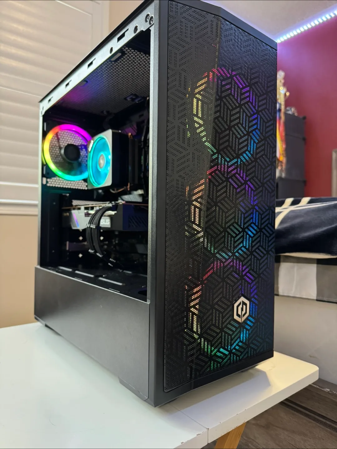 Gaming PC (Ryzen 7 3700x + RX 5700 + 16gb Ddr4) image indicator(3)