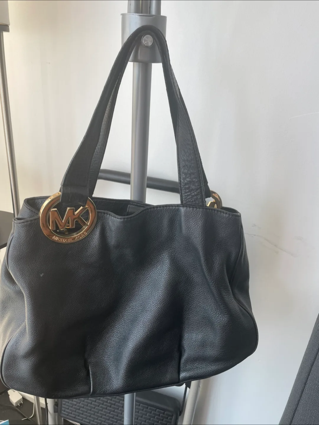 Michael Kors Black Shoulder Bag thumbnail