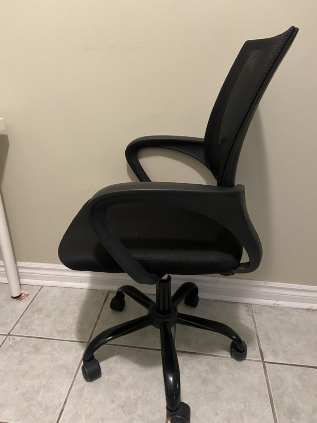 Black Office Chair - photo 2