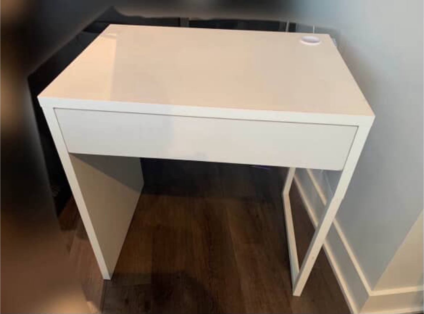 White Desk