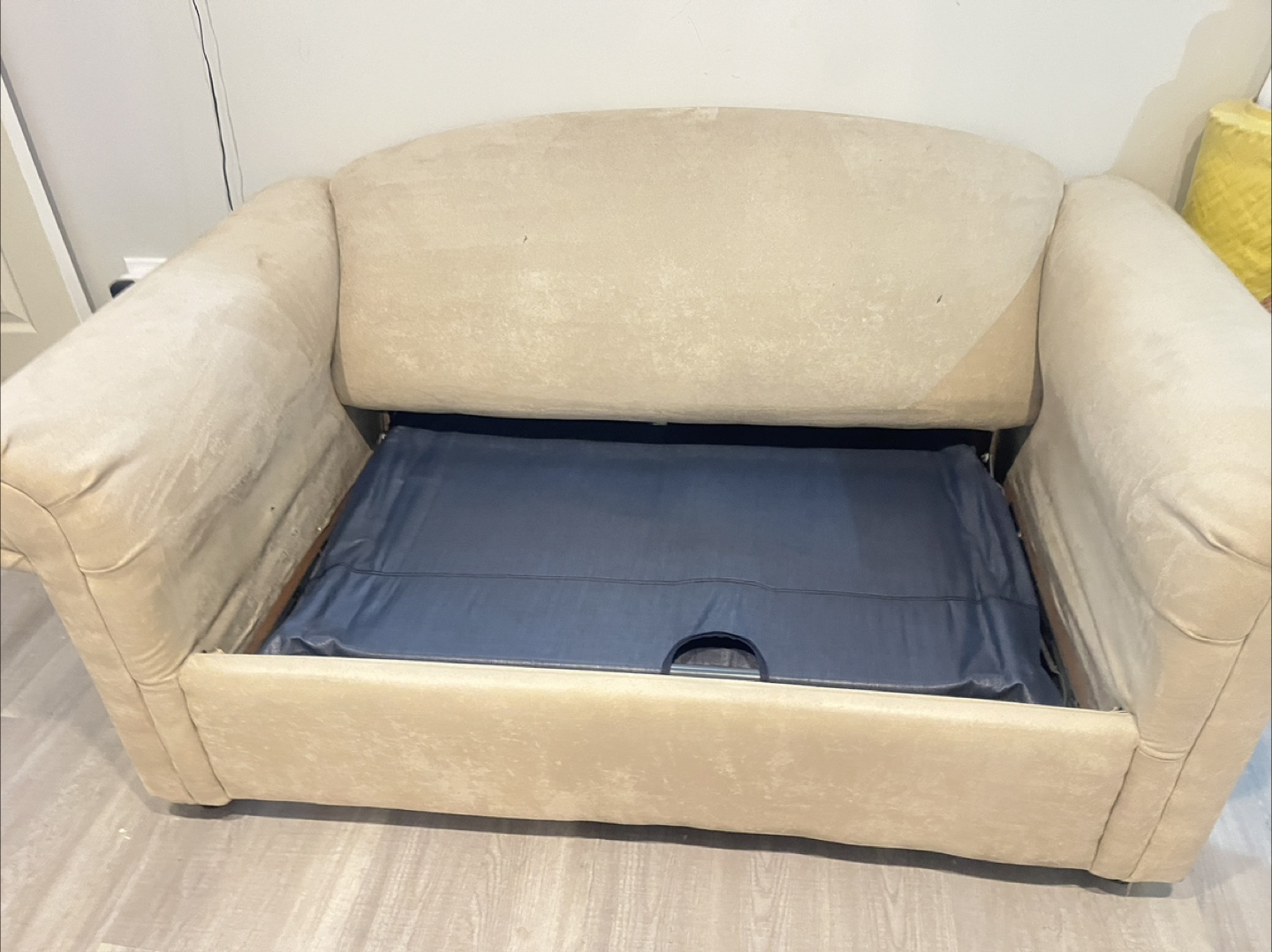 Sofa Bed with Pillows - photo 2