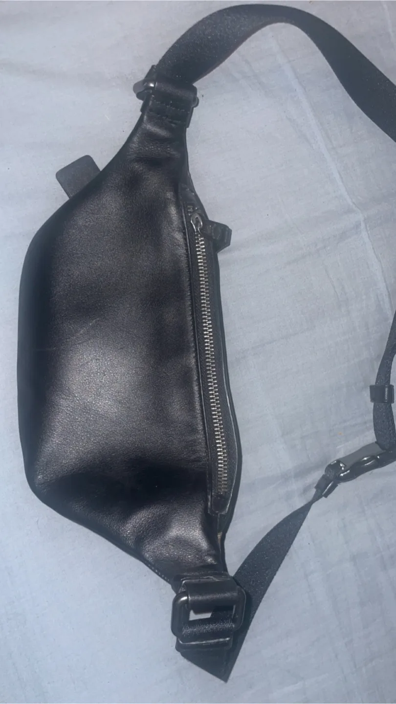 Coach Signature Belt Bag image indicator(2)