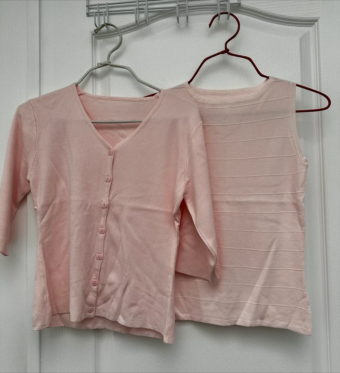 Pale Pink knitted Tank Top and Cardigan Set image indicator(2)