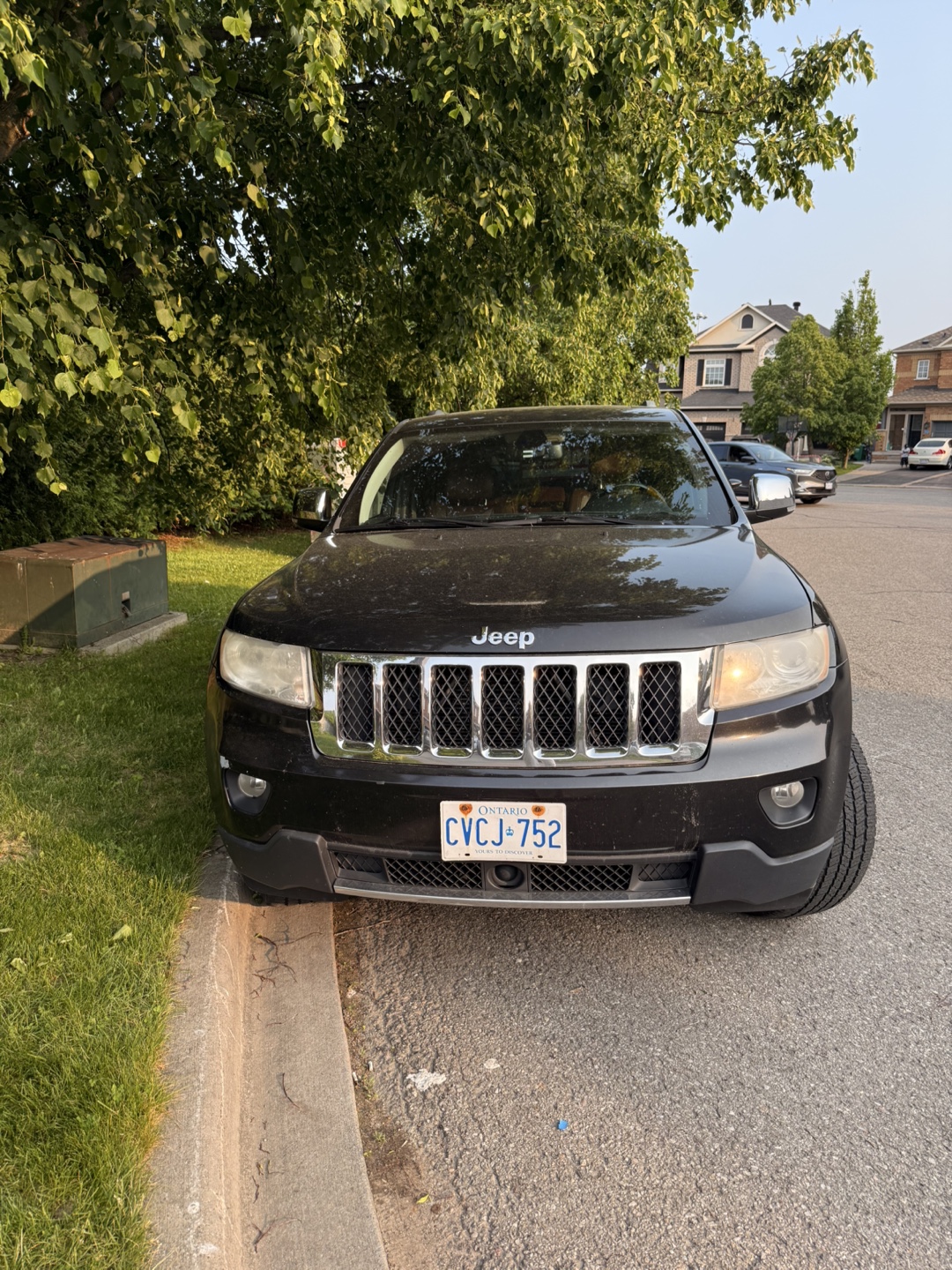 Jeep Grand Cherokee Overland 2011 - photo 2