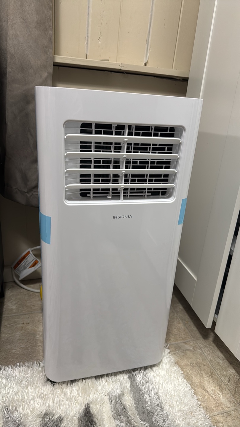 Insignia Portable Air Conditioner - photo 2