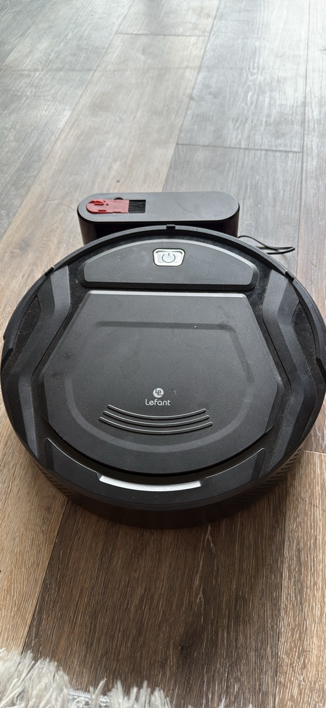 LeFANT Robot Vacuum