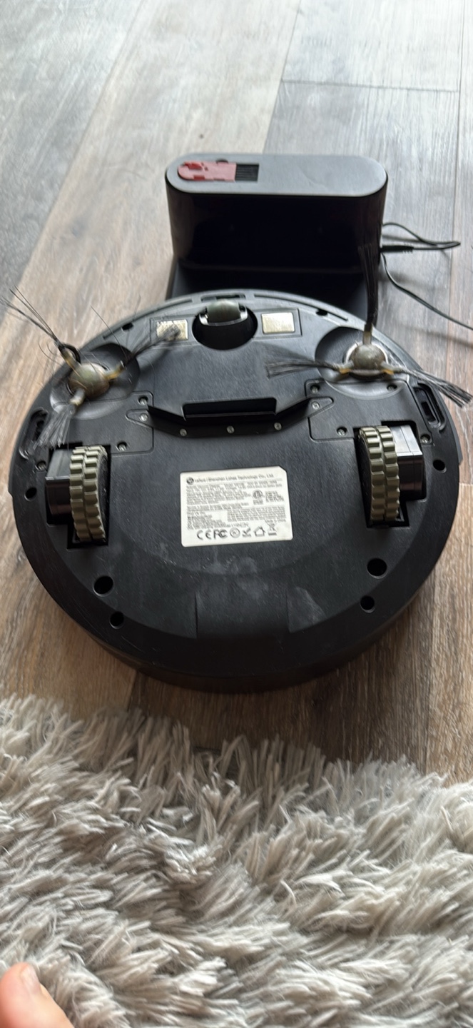 LeFANT Robot Vacuum - photo 2