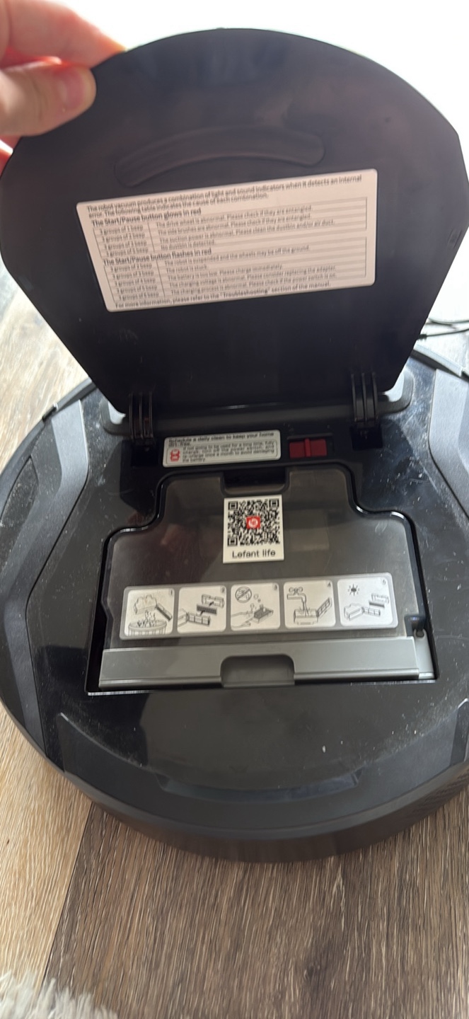 LeFANT Robot Vacuum - photo 3
