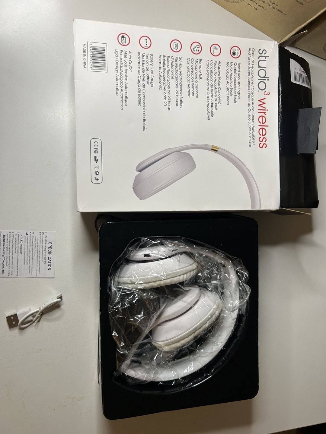 Beats Studio3 Wireless Headphones - photo 2