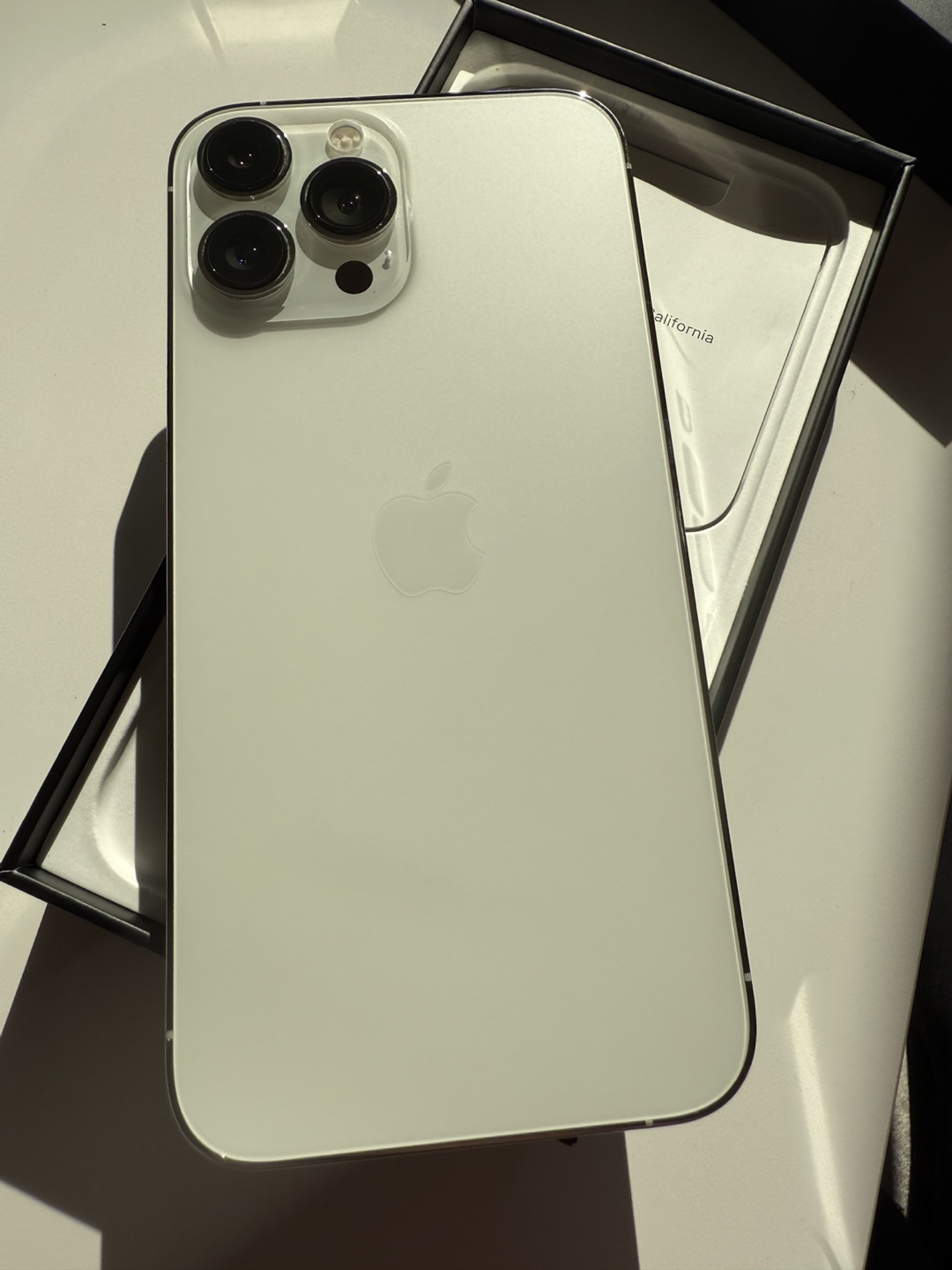 Apple iPhone 13 Pro Max - photo 3