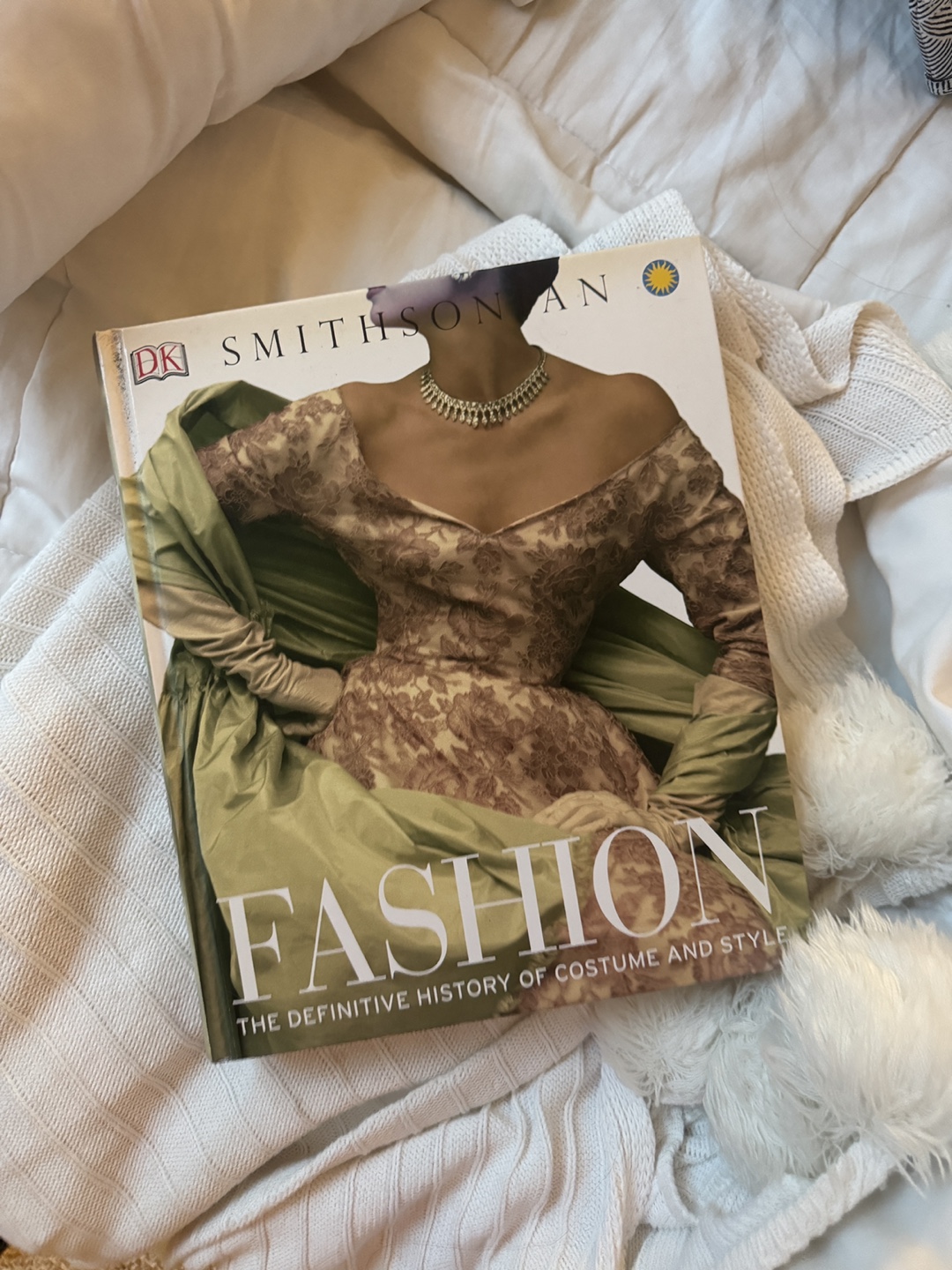 Smithsonian Fashion History Book
