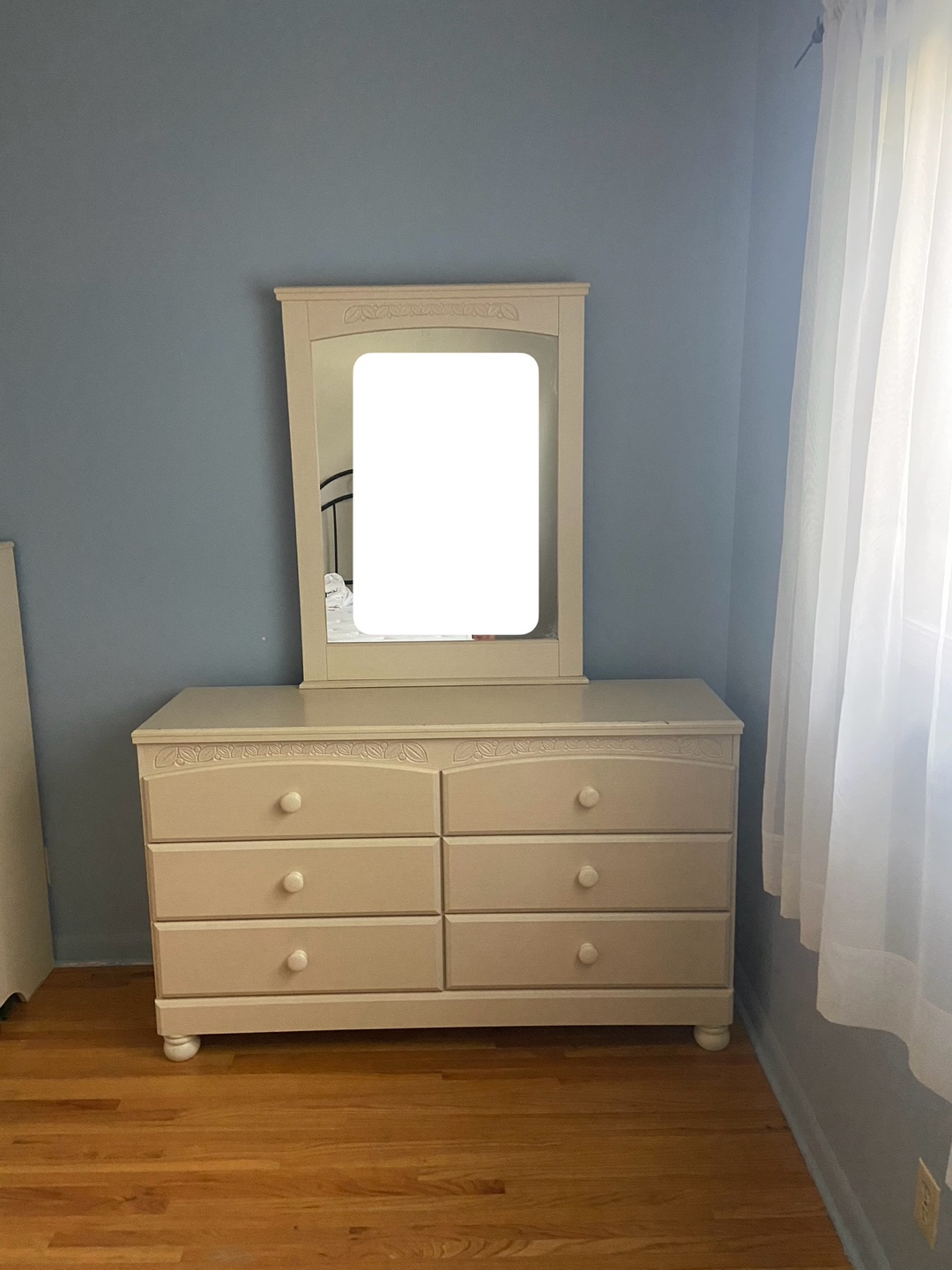 Matching Bedroom Set