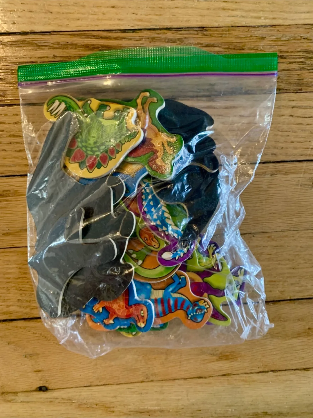 Dinosaur fridge magnets image indicator(3)