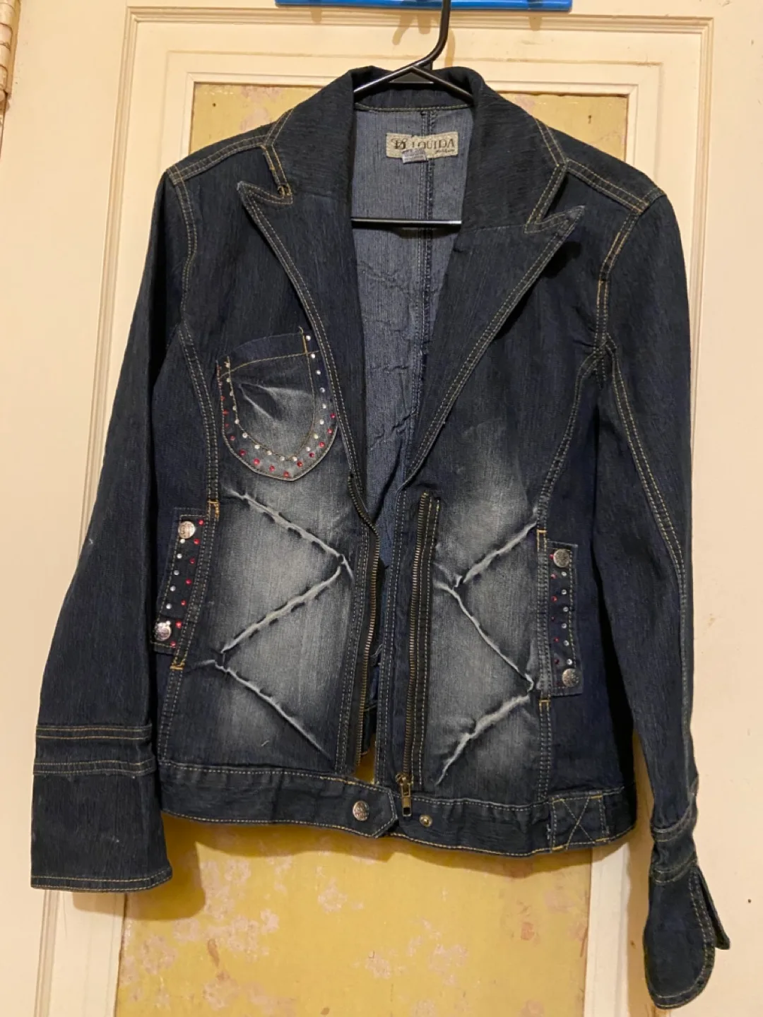 Women’s jean jacket size small image indicator(2)