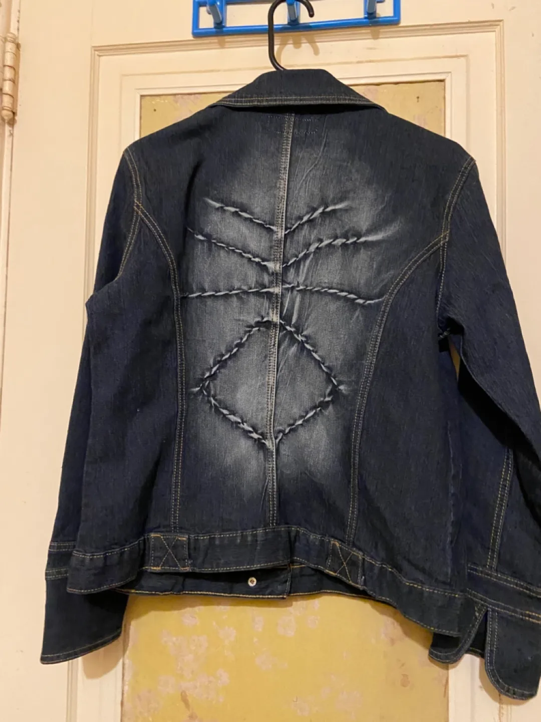 Women’s jean jacket size small image indicator(3)