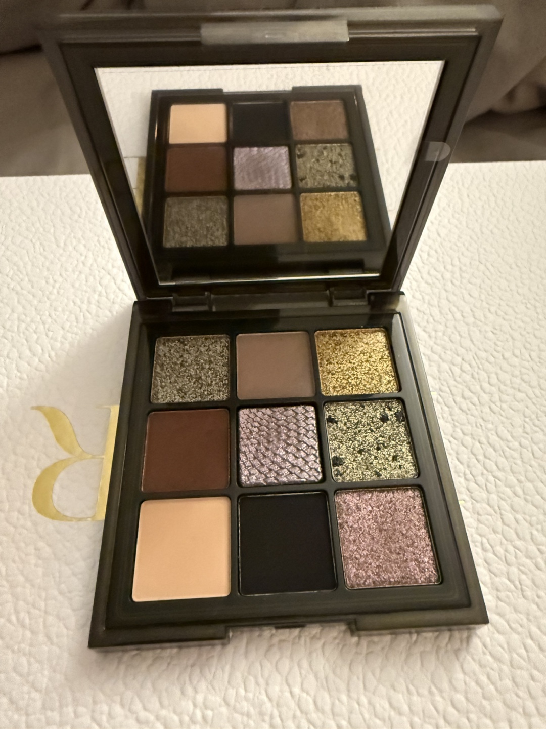 NEW- Collection of 4 eyeshadow palettes - photo 5