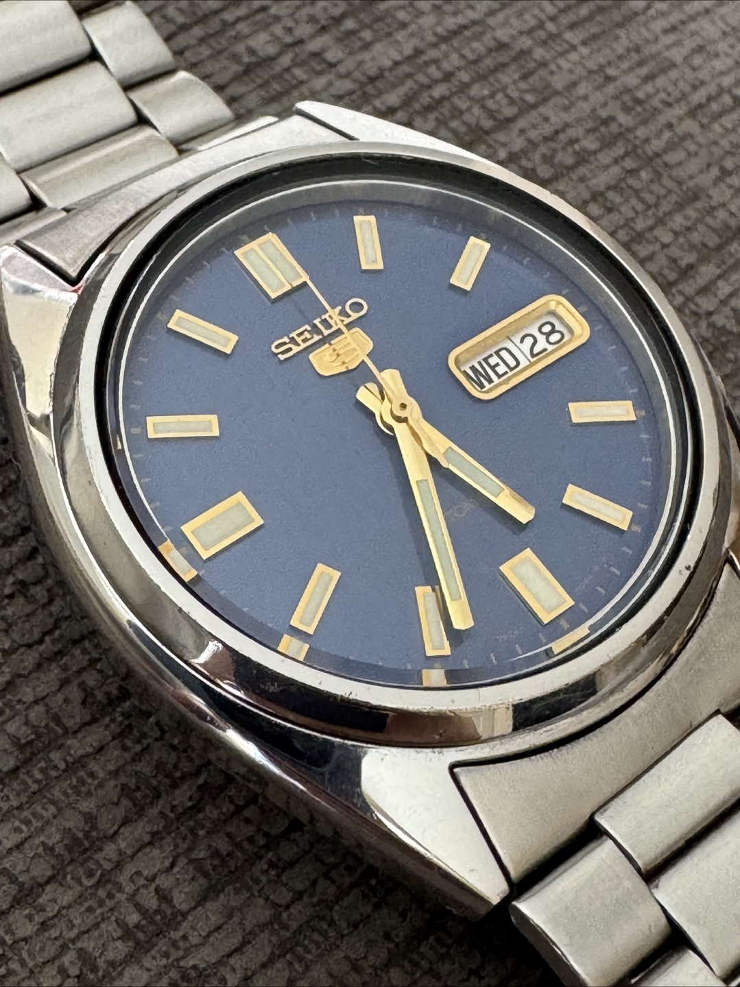 Seiko 5 Rare SNX799 Automatic Watch 37mm Blue 7S26-0480 - photo 4