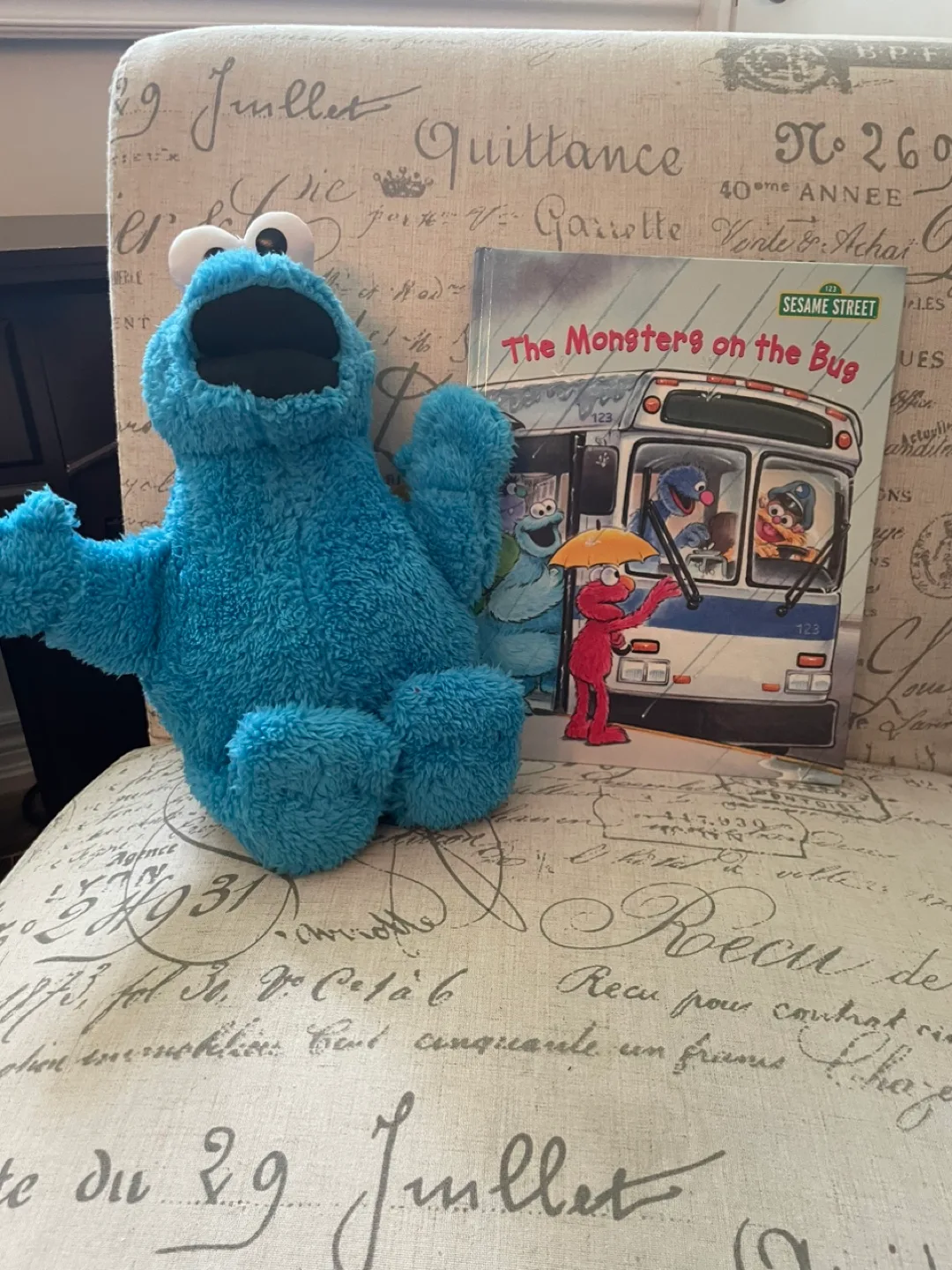 Sesame Street Plush & Book Set thumbnail