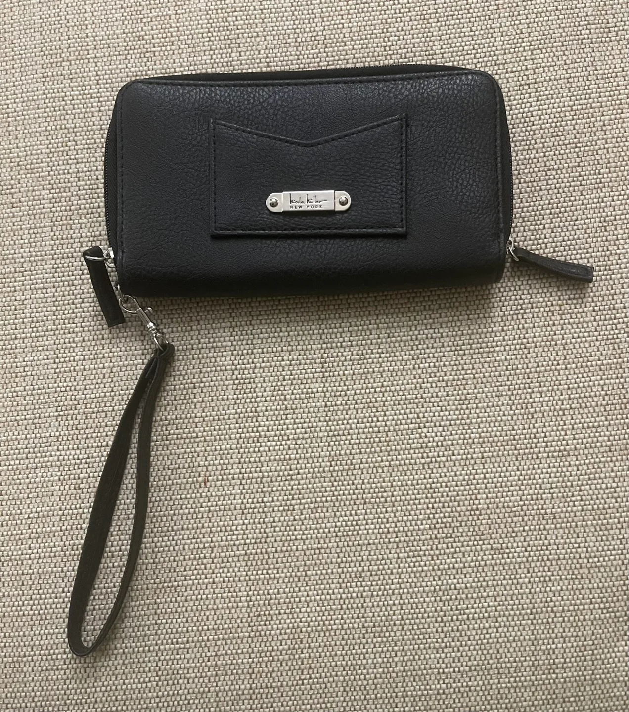 Nicole Miller Women’s Black Leather Wallet image indicator(2)