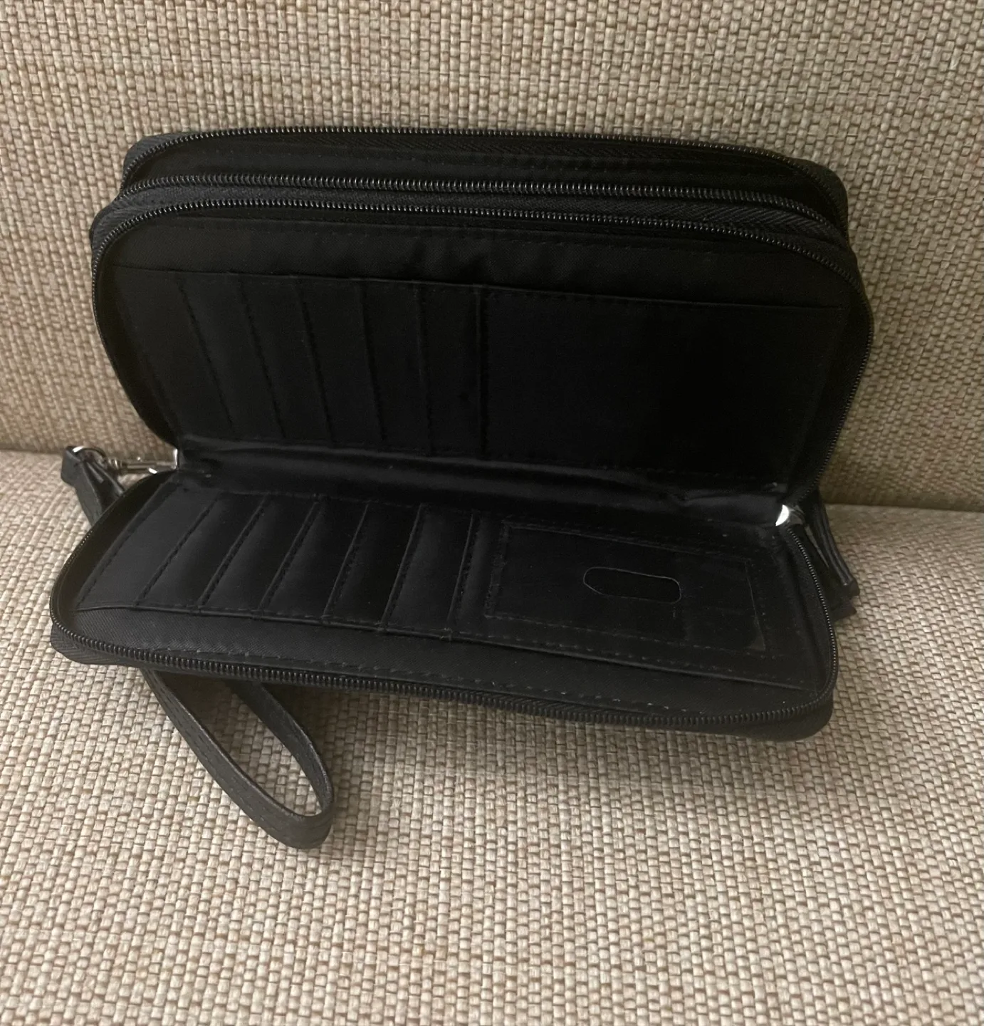 Nicole Miller Women’s Black Leather Wallet image indicator(8)