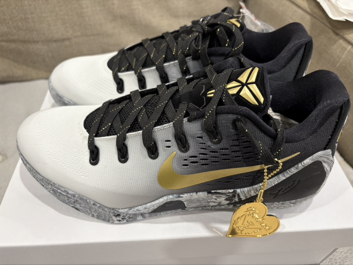 Nike Kobe 6 Protro 'Mambacita Sweet 16' - photo 2