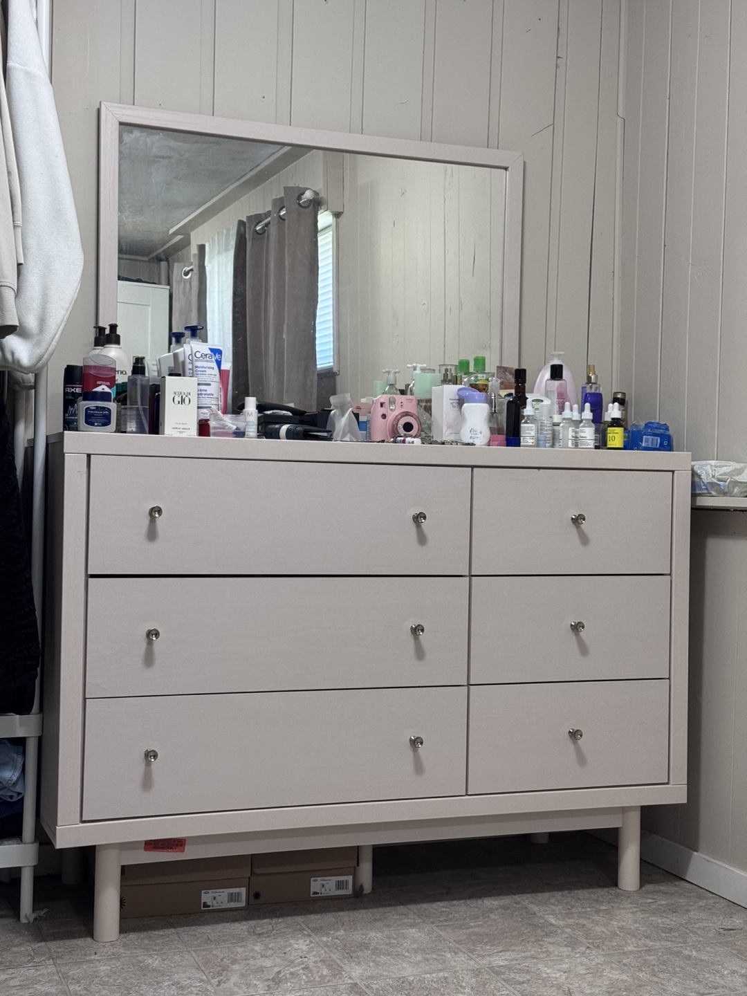 White pearl Dresser with Mirror - photo 2