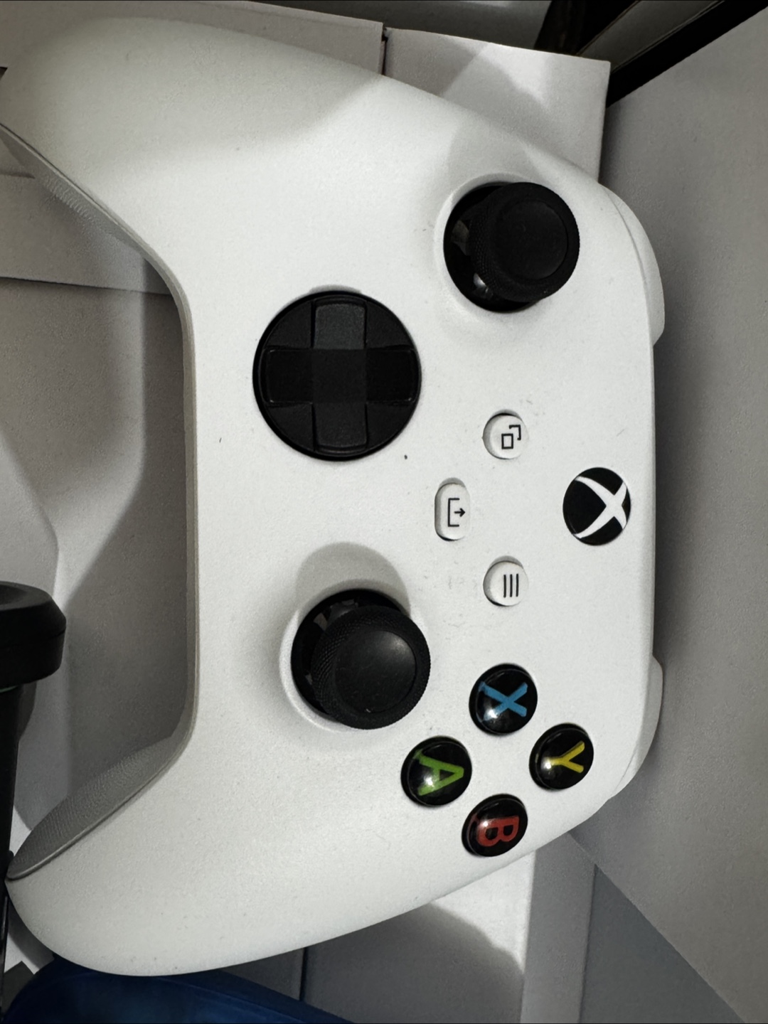 Xbox Series X Console Bundle - photo 2
