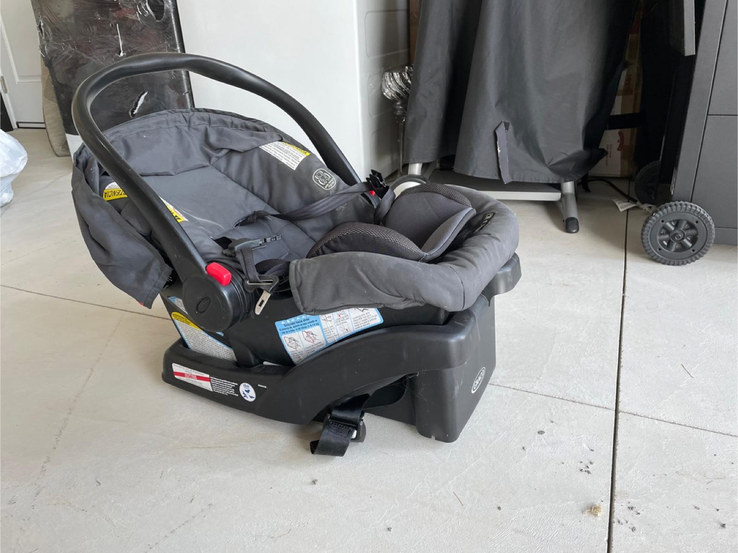 Infant Car Seat with Base - photo 4