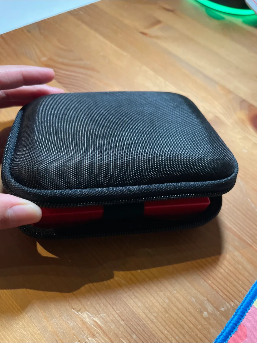 WD 4TB external hard drive image indicator(2)