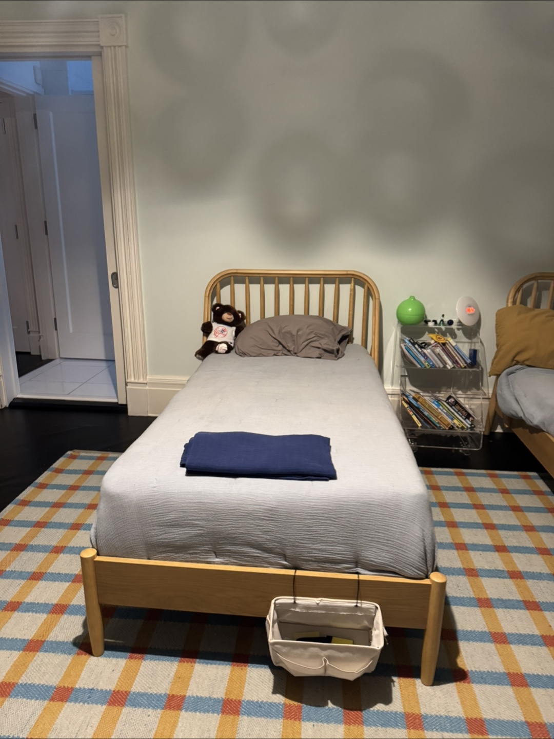 Wooden Bed Frame - photo 2