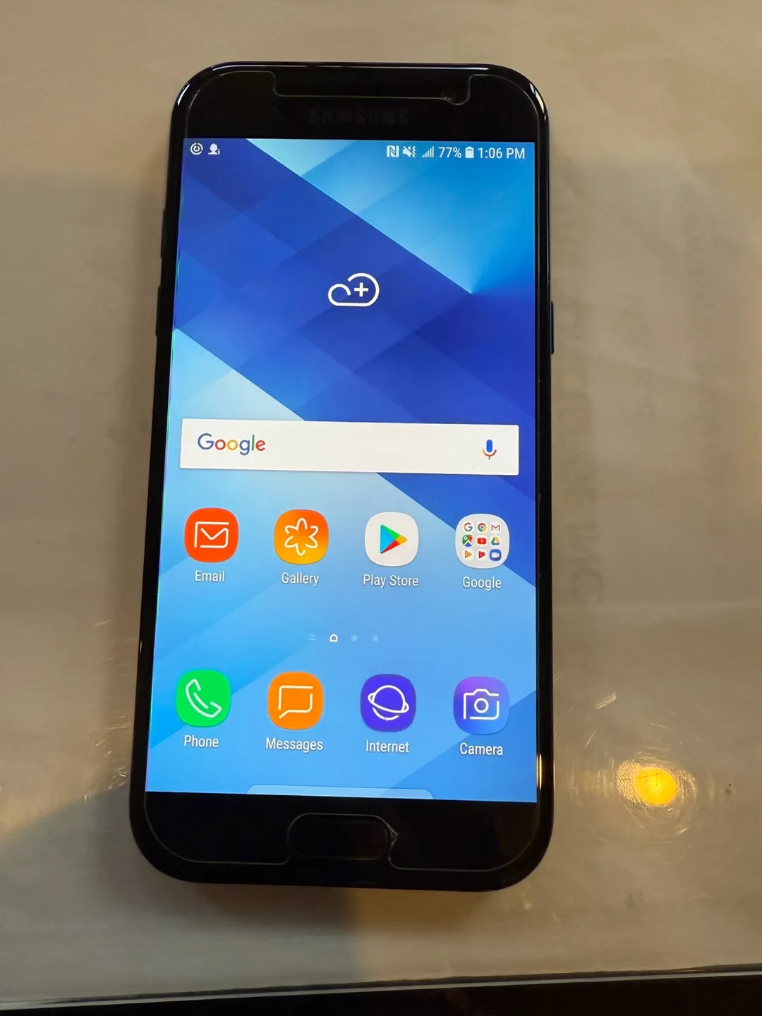 Samsung Galaxy A5 (2017) thumbnail