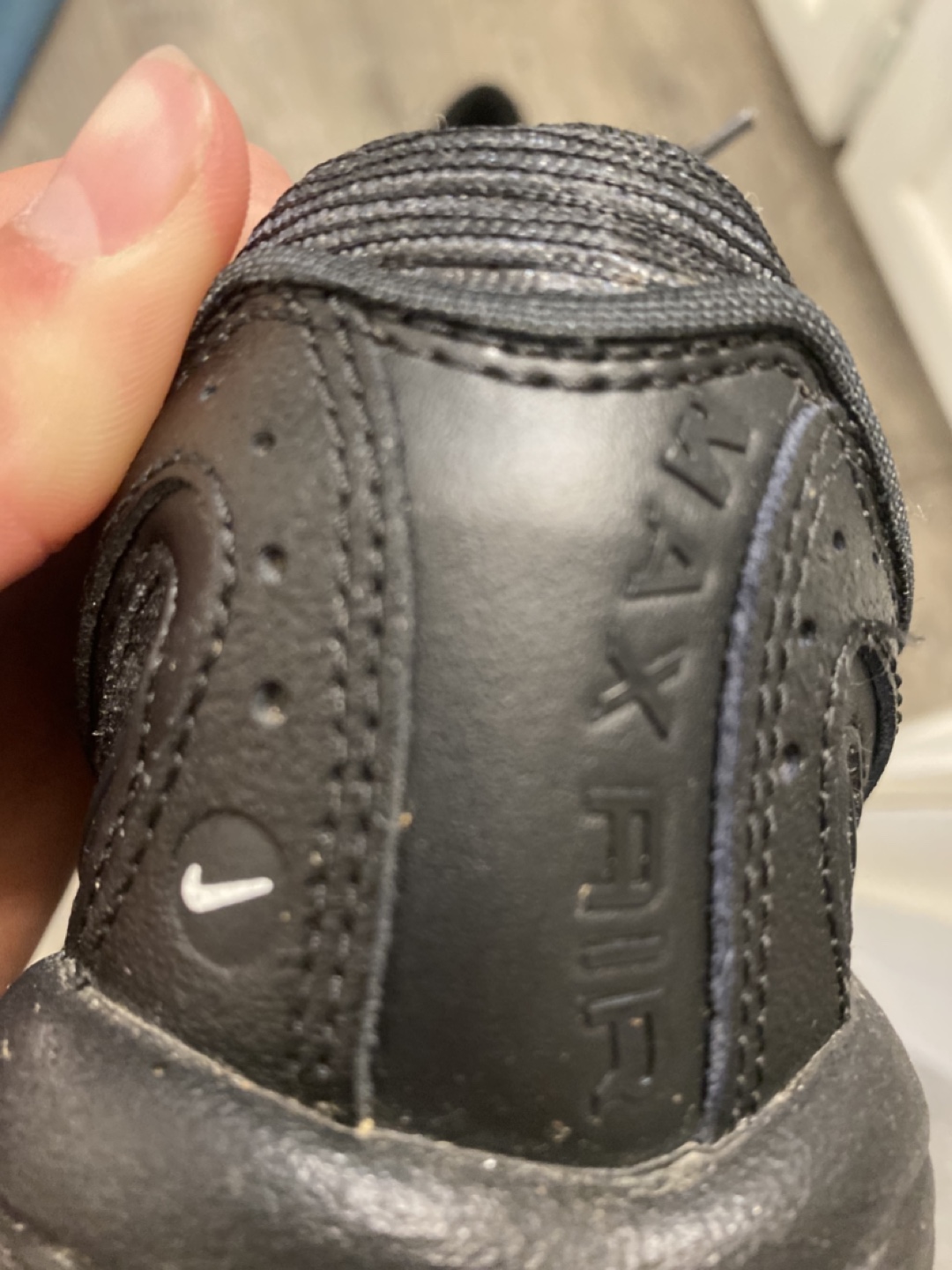 Nike Air Max Shoes - photo 4