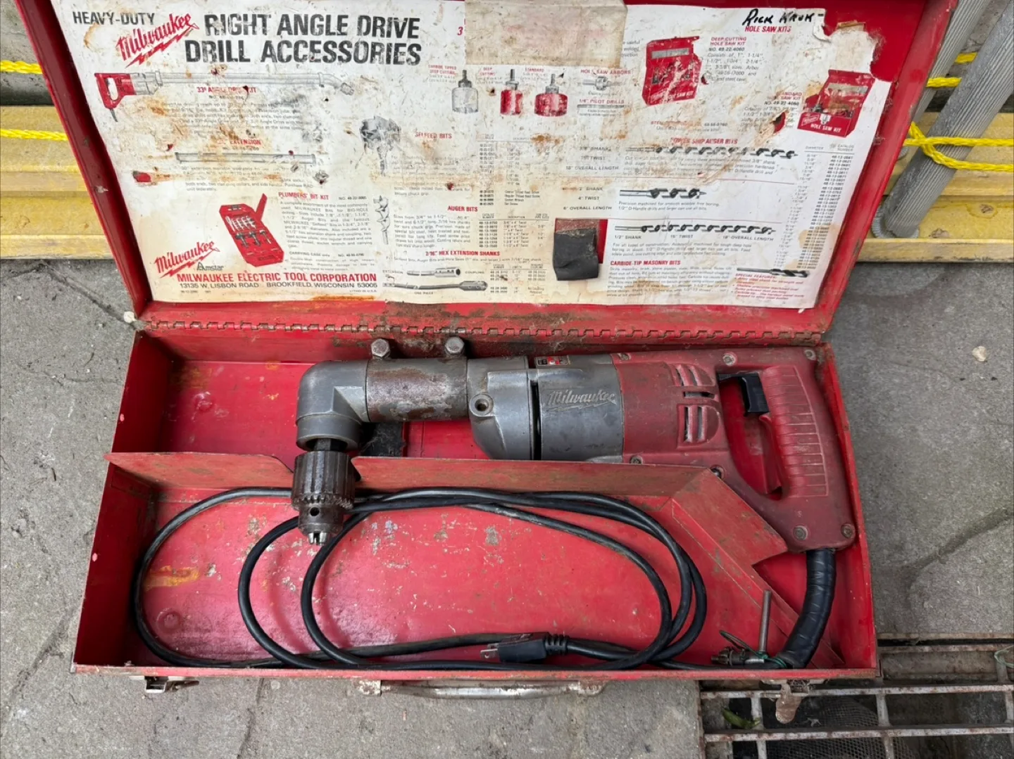 Milwaukee right angle drill image indicator(6)