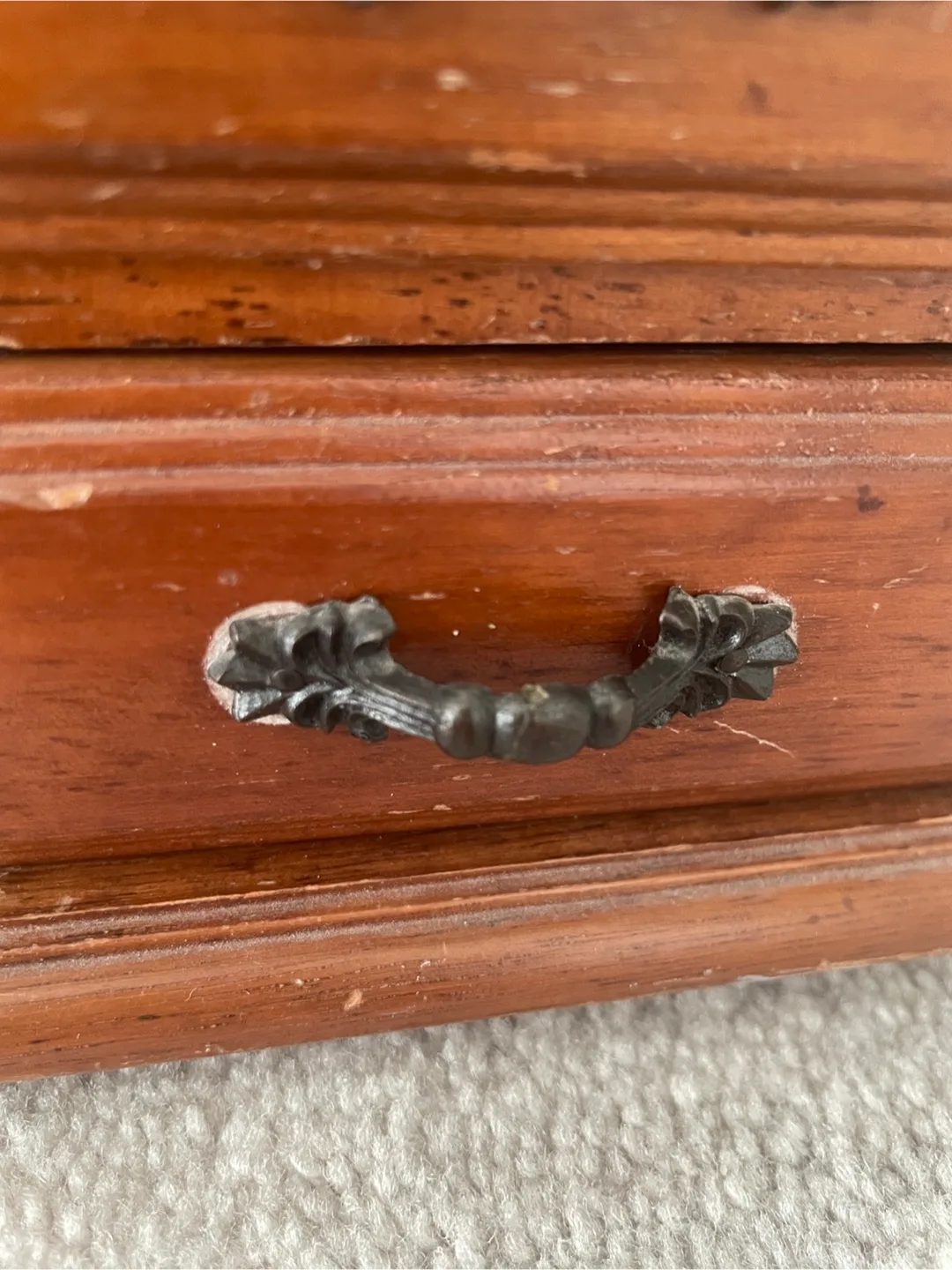 Vintage Wooden Jewelry Box image indicator(5)