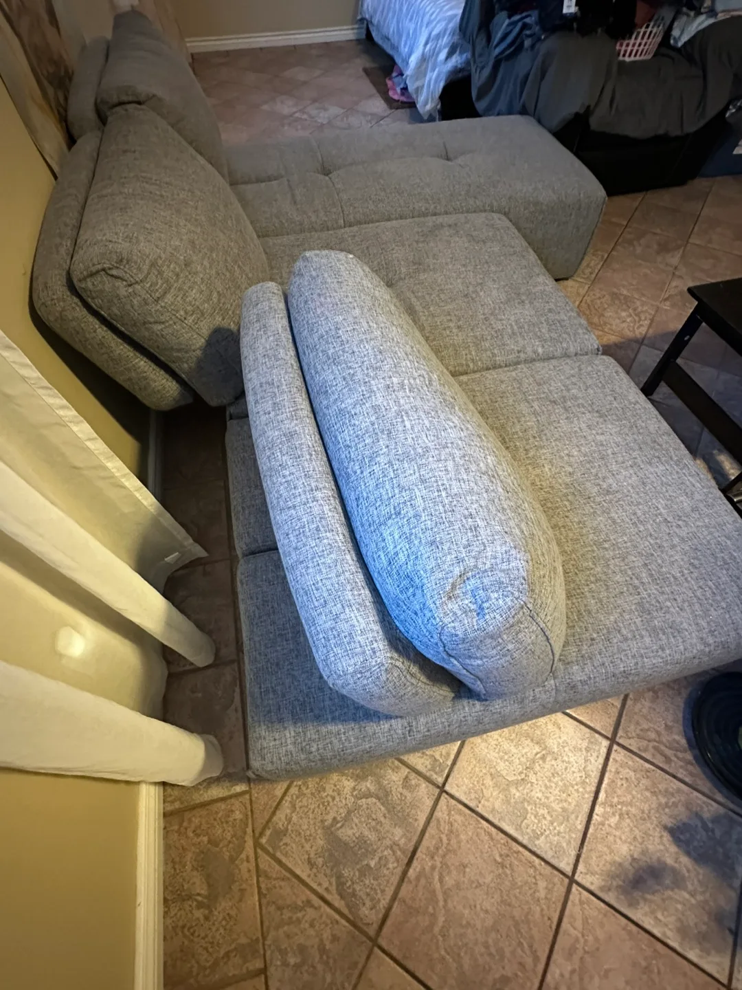 Sectional Sofa image indicator(3)