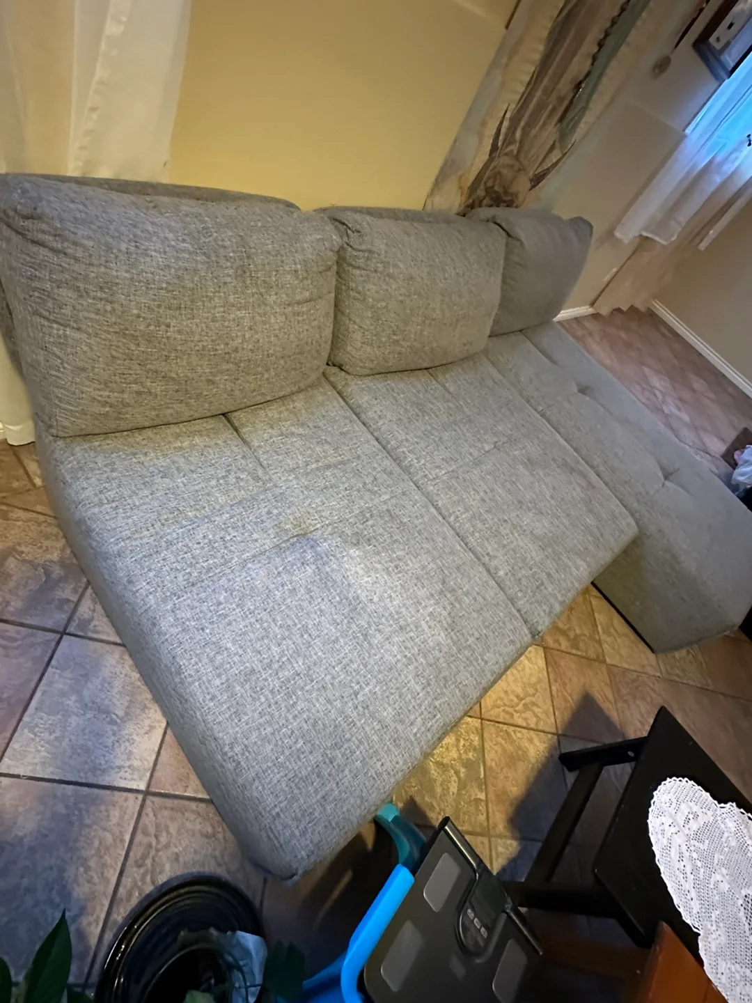 Sectional Sofa image indicator(5)