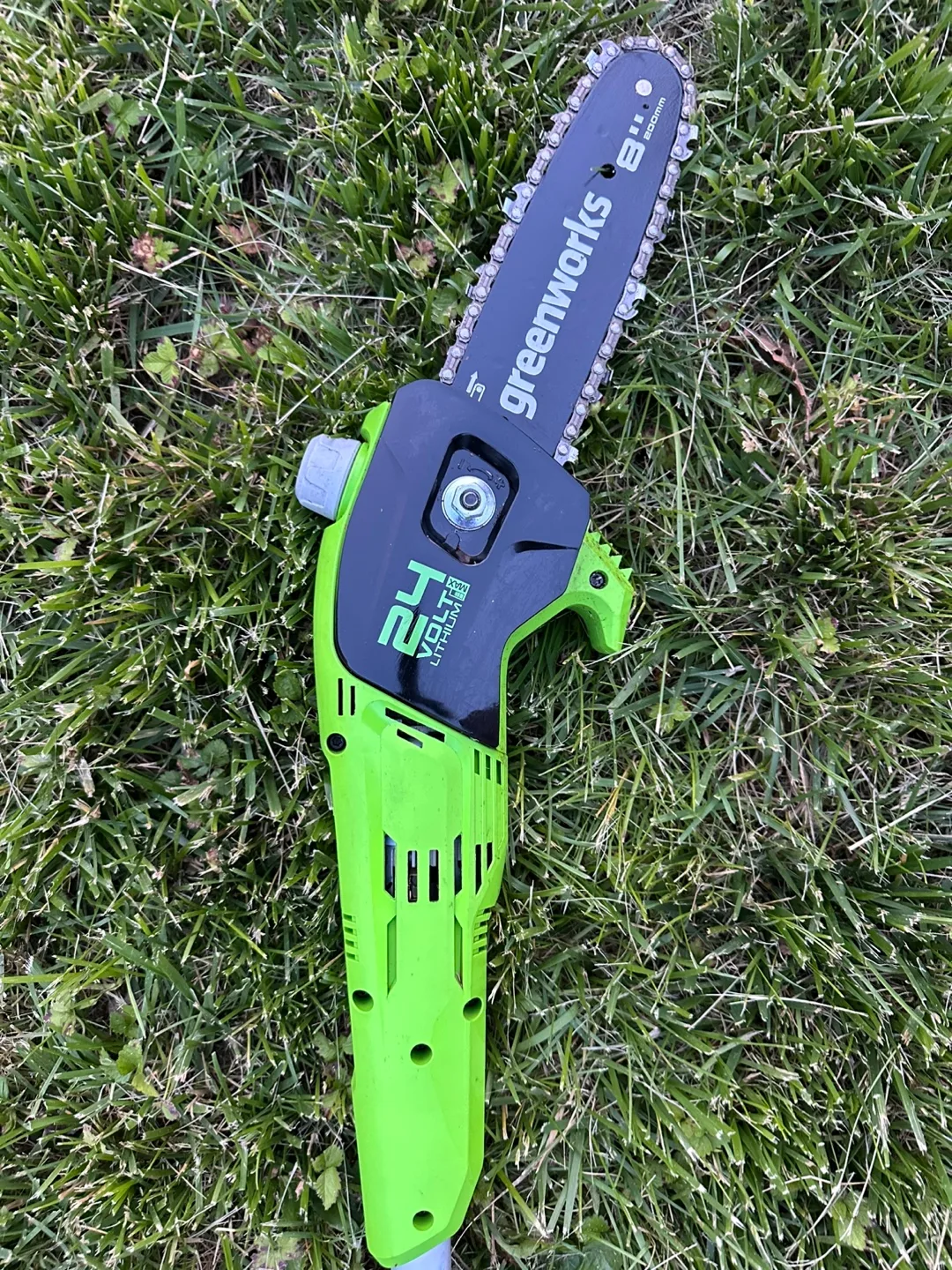 Greenworks 24V 8” pole saw image indicator(8)