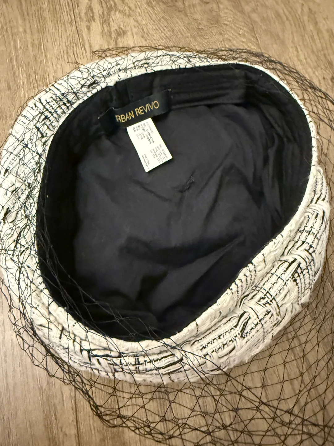 Urban Revivo Beret image indicator(5)