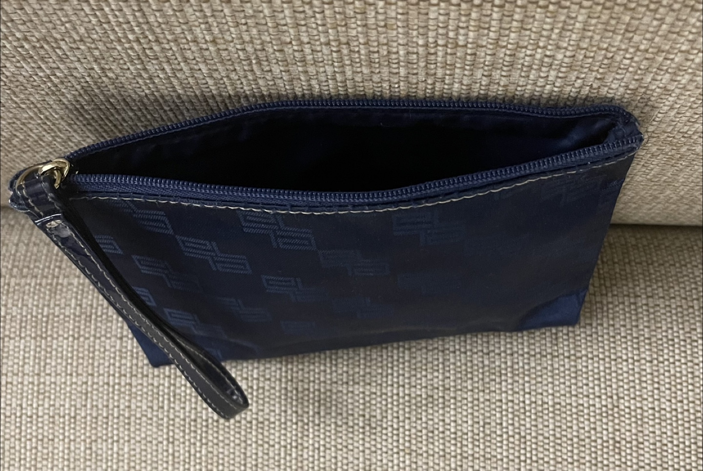🌱 Dark Blue Wristlet Pouch / Cosmetic Bag - photo 4