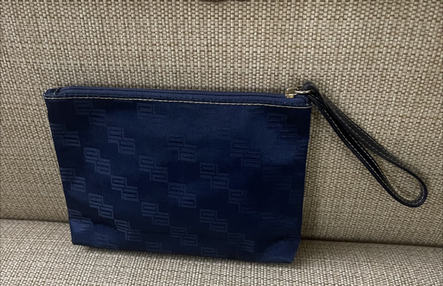 🌱 Dark Blue Wristlet Pouch / Cosmetic Bag - photo 3