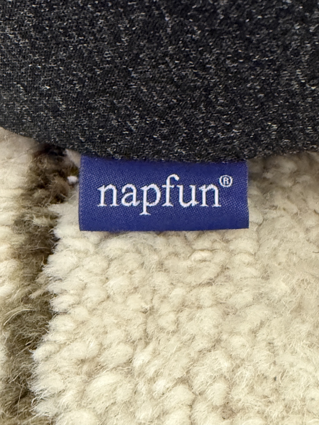 Napfun Travel Pillow – 100% Memory Foam – Black - photo 2
