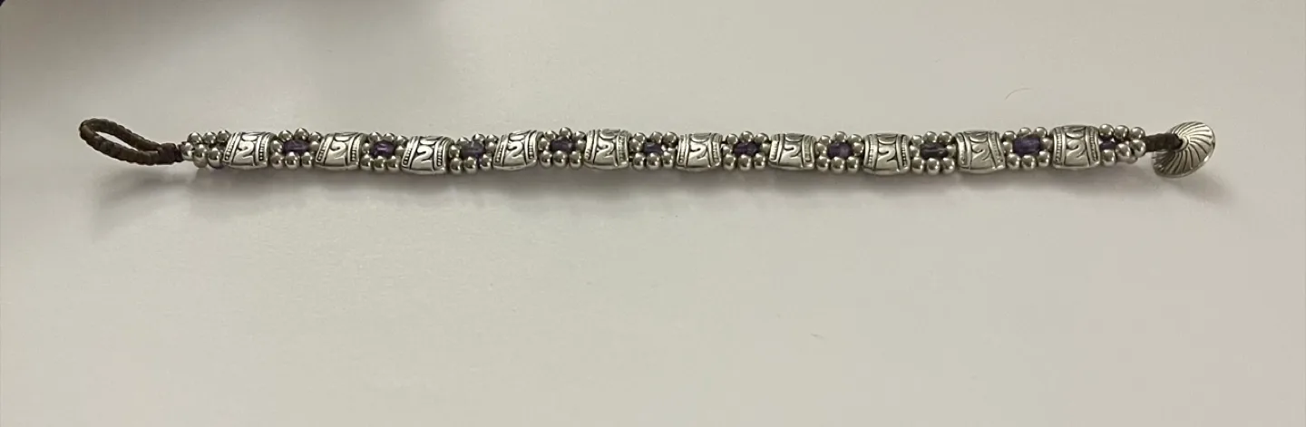 Silver Bracelet with Purple Stones image indicator(6)
